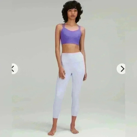 Lululemon 🍋- Align HR crop  23” - Picture 2 of 5